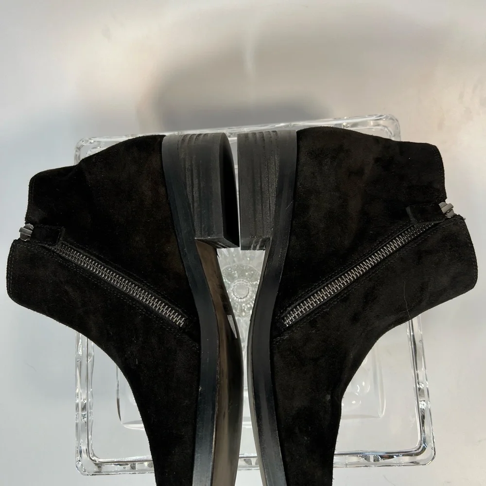 Eileen Fisher Vero Cuoio Black suede bootie